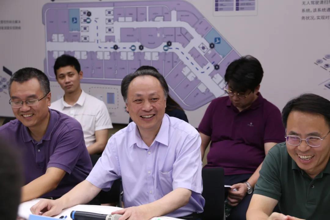 江风益院士和赛特智能团队座谈交流 江风益院士和赛特智能团队座谈交流