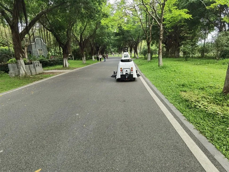 ���˼�ʻ��ɨ��