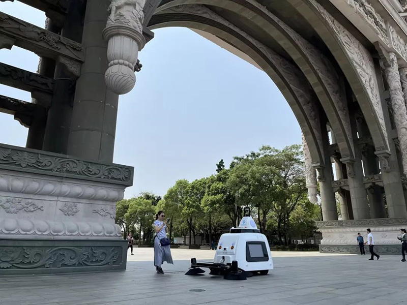 ���˼�ʻ��ɨ��