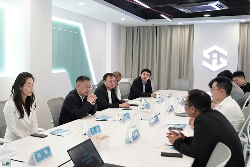 ÈüÌØÖÇÄÜ ÈüÌØÖÇÄÜ