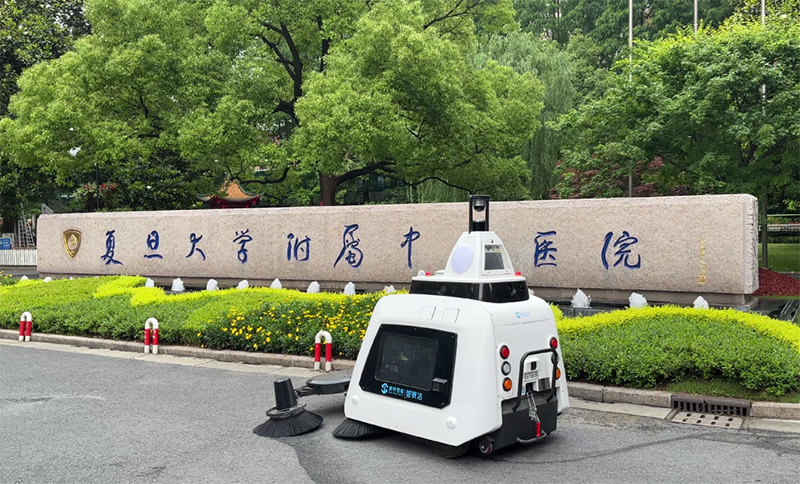 ÎÞÈ˼ÝÊ»Çåɨ³µ ÎÞÈ˼ÝÊ»Çåɨ³µ