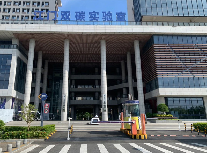 ÎÞÈ˼ÝÊ»Çåɨ³µ ÎÞÈ˼ÝÊ»Çåɨ³µ