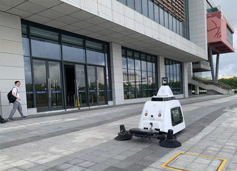 ÎÞÈ˼ÝÊ»Çåɨ³µ ÎÞÈ˼ÝÊ»Çåɨ³µ